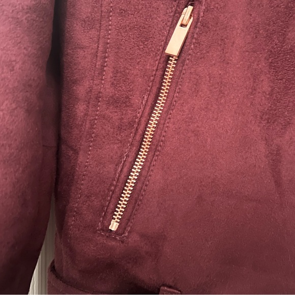 NWOT Lauren Conrad Faux Suede Red Burgundy Wine Moto Biker Jacket - Picture 6 of 7